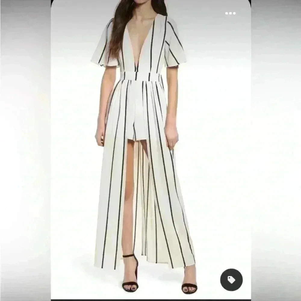 Socialite White and Black Stripe Romper size small